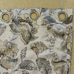 Bed Bath and Beyond 84x51 blackout curtain panel